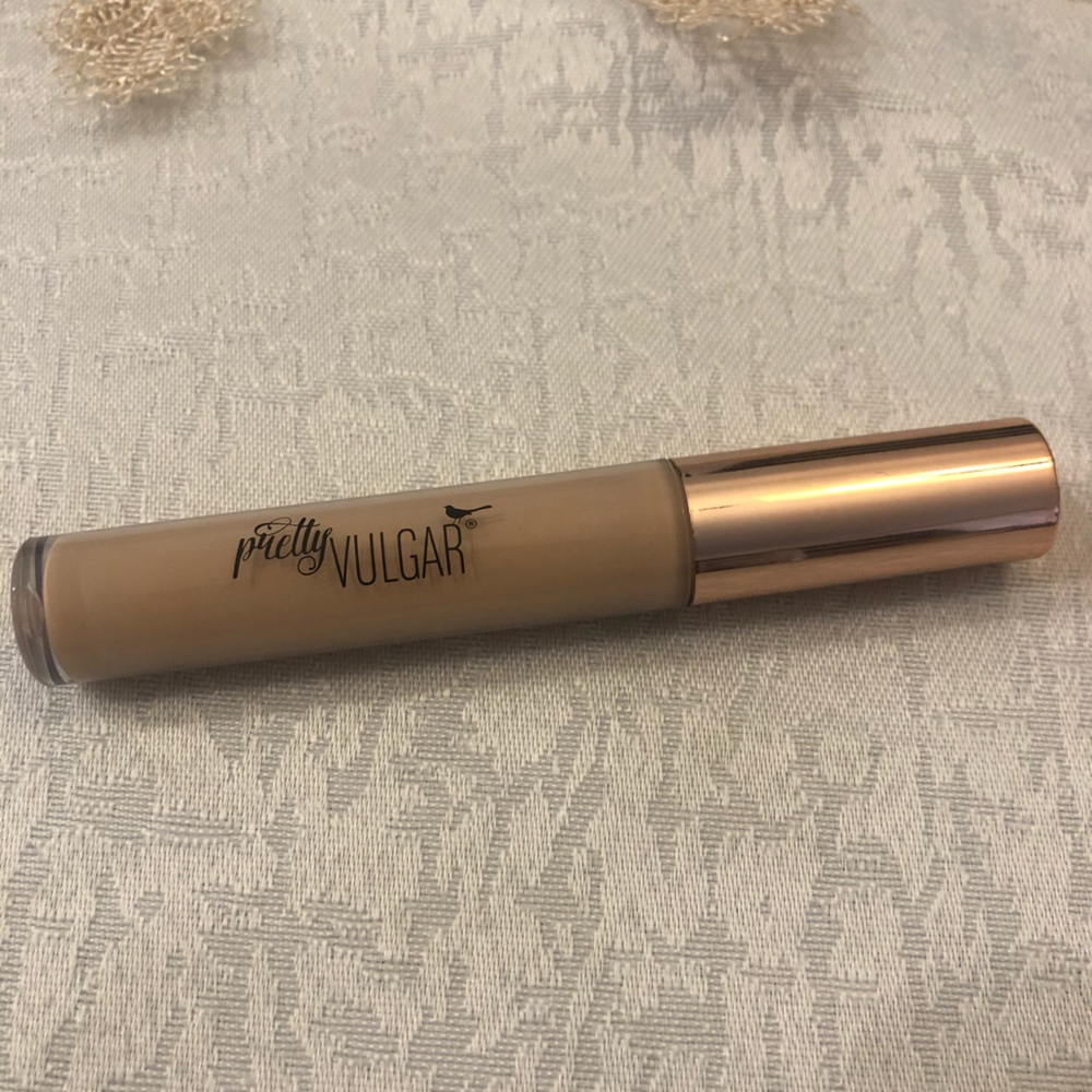 Pretty Vulgar Concealer- shade little white lies